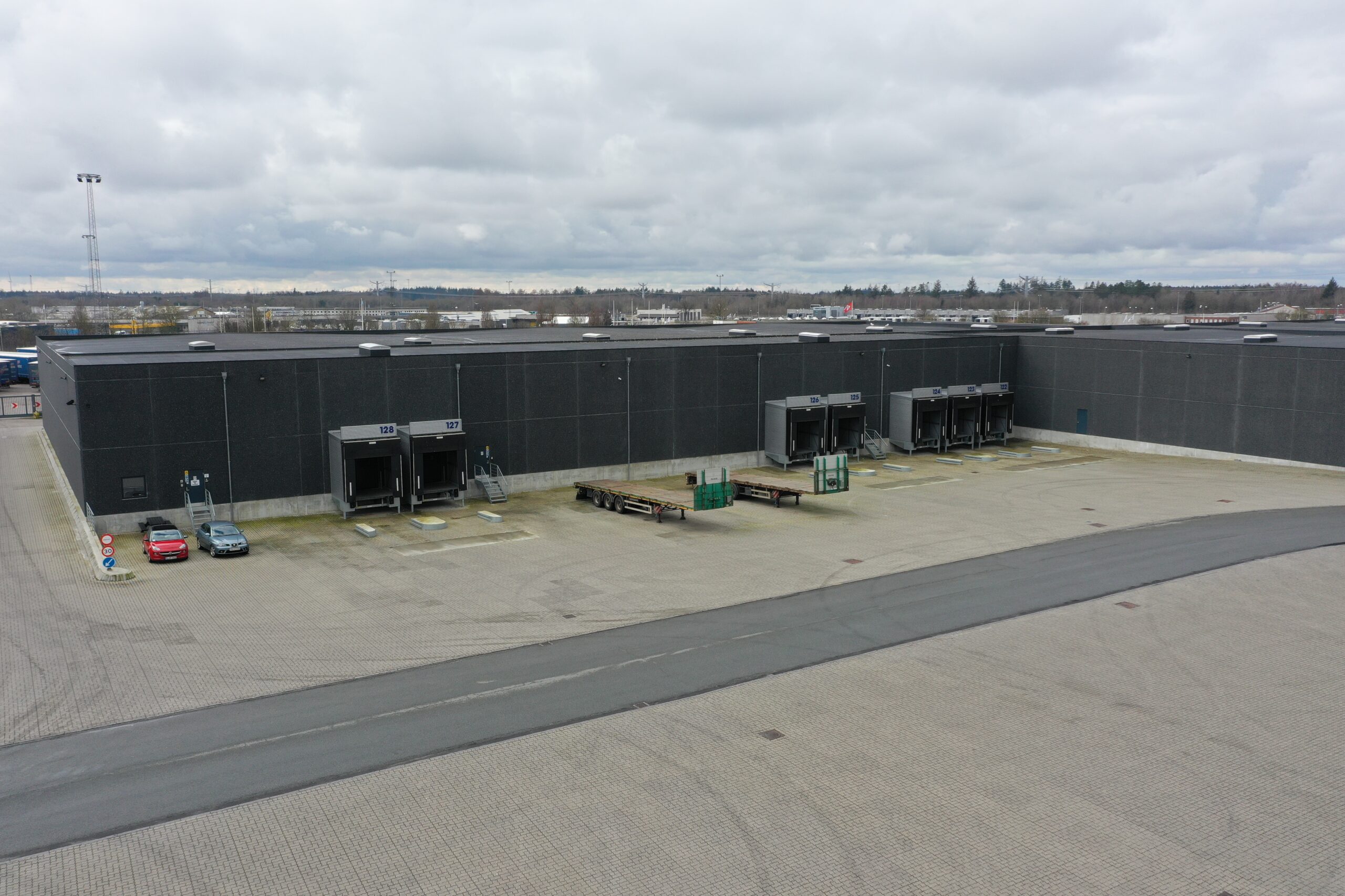 Udvidelse af lagerhaller – Tricolore